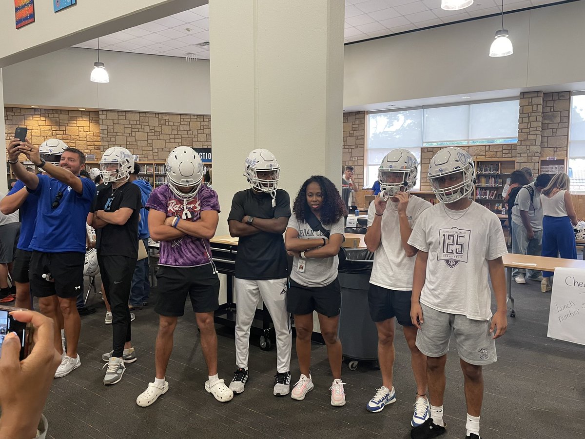 Decals with Teachers… always a great turnout <a href="/CedarCreekFB/">Cedar Creek Football</a> <a href="/GranadoJoanie/">Joanie Granado</a>