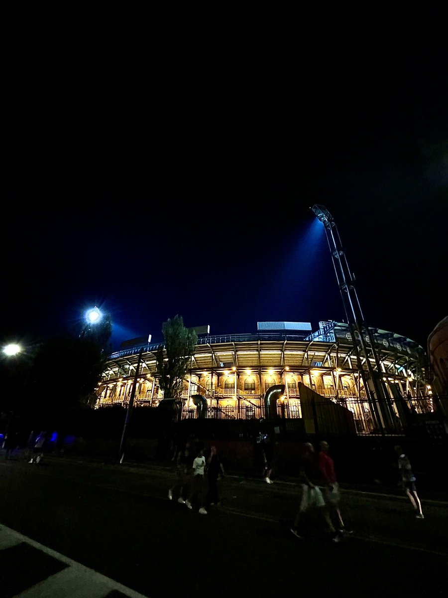 LarsvanHerk's tweet photo. Stadio Renato Dall’Ara 🇮🇹 https://t.co/O2aS4GCs8H