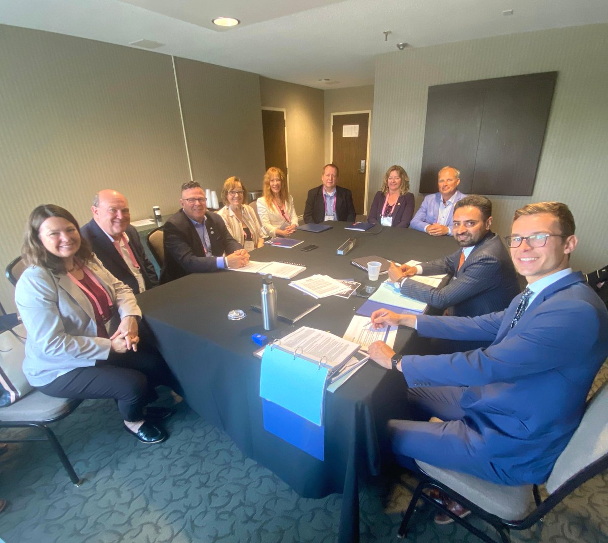 🏗️ Thank you to the Ministry of Infrastructure <a href="/ONinfra/">ON Infrastructure</a> for meeting with our #LincolnON delegation at #AMO2023 to discuss funding for vital infrastructure needs and shoreline protection in our community.

Together, we are building a resilient Lincoln for our present and future!