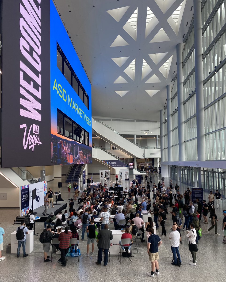 RetailMinded's tweet photo. We are in Day 2 of @ASDMarketWeek and our Independent Retailer + Sellers Conference stage in the West Hall has consistent full houses of attendees! Are you here? Stop by! #asdmarketweek https://t.co/wGp15dURna