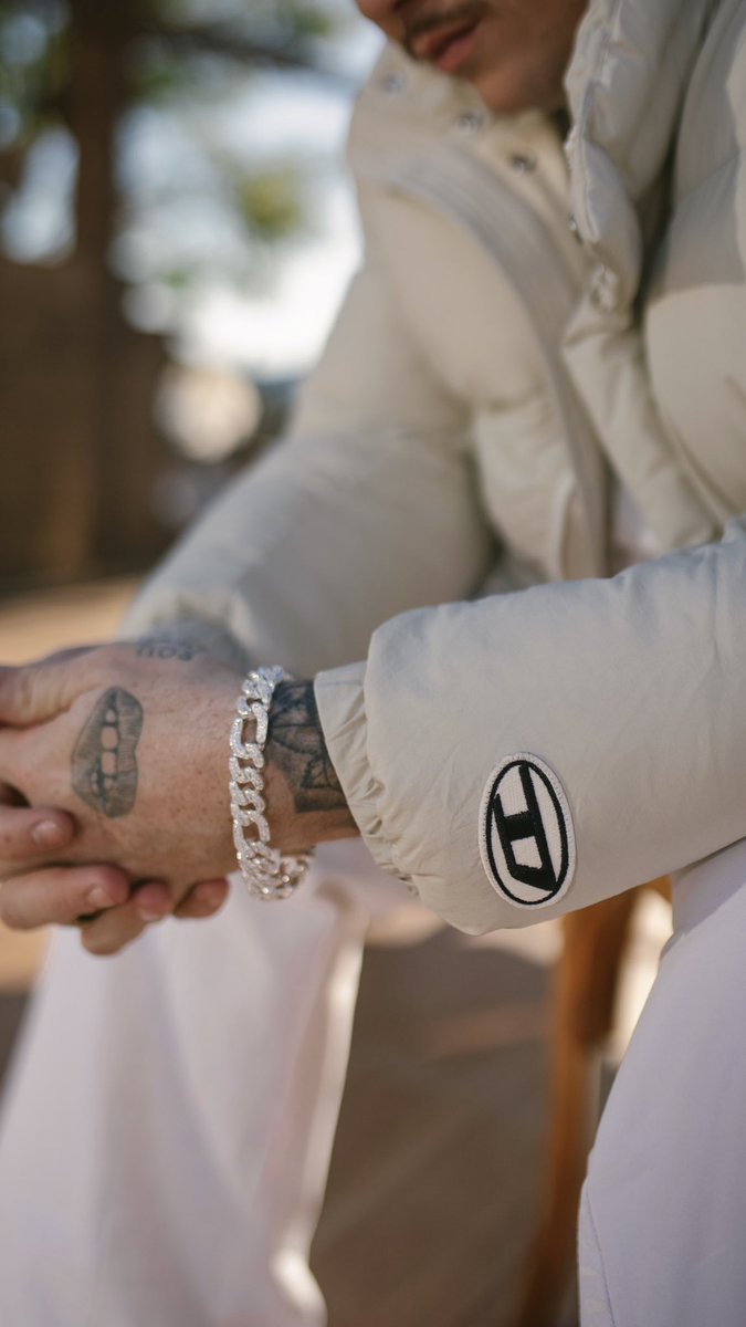 FerrugemOficial's tweet photo. Depois que eu te amei, te juro, nunca pensei em outro alguém! ❤️‍🔥

Pega essas fotos 🥵 https://t.co/t380eE6NwG