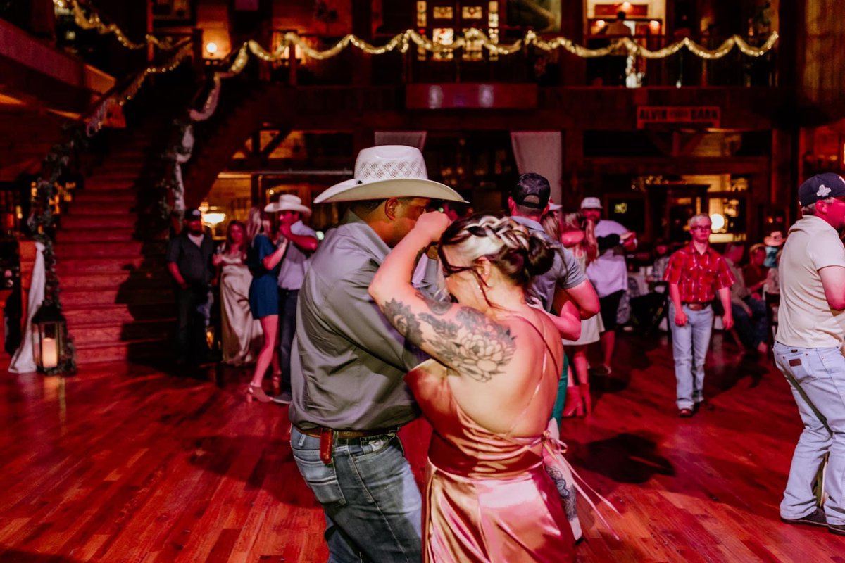 ChaydaSeabourn's tweet photo. The world stops when I dance with you!❤️ https://t.co/6QnCKfVmaY