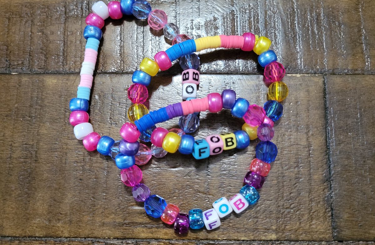 winchdeann's tweet photo. after some slight hiccups, my etsy shop is back up and running!! please check it out, even if you don't want to purchase a bracelet! thank you loves 💜

https://t.co/NmutVjs6Yq https://t.co/3bfK0U6QbN