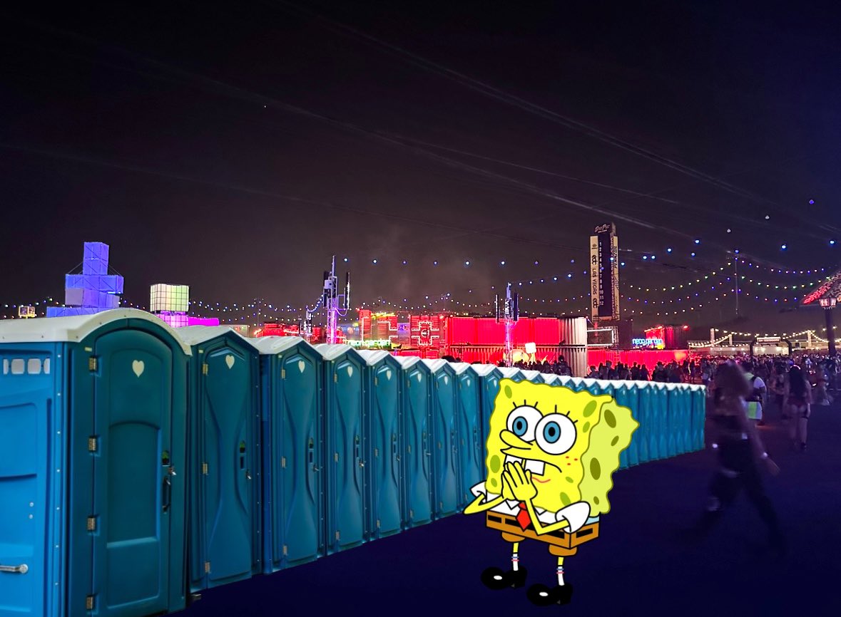 AStateofPete's tweet photo. That feeling when you approach the festival porta potty and hoping you don’t witness the most nasty sight you ever would see https://t.co/sRUmfAldKl