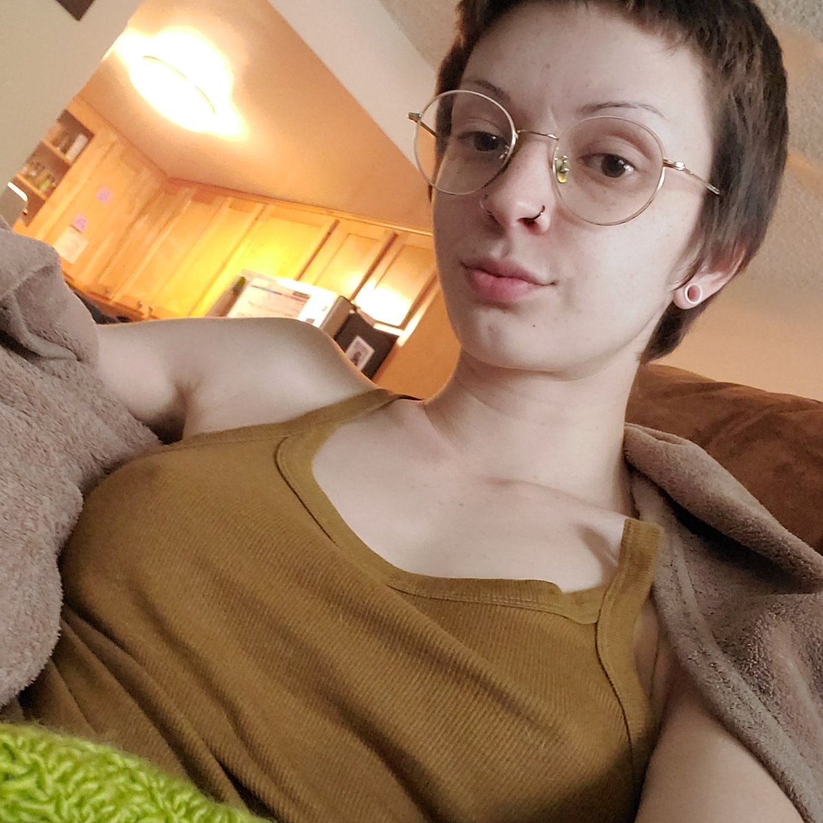 MinniG346640's tweet photo. Lazy day😌💅😴
.
.
Dm me for custom content💞
#onlyfans #onlyfansfree #onlyfanspromotion
#couplescontent
#onlyfansFree #onlyfansgirl #onlyfansmodel #onlyfans #onlyfansfreesub #onlyfansbabe https://t.co/lscsHbooeP