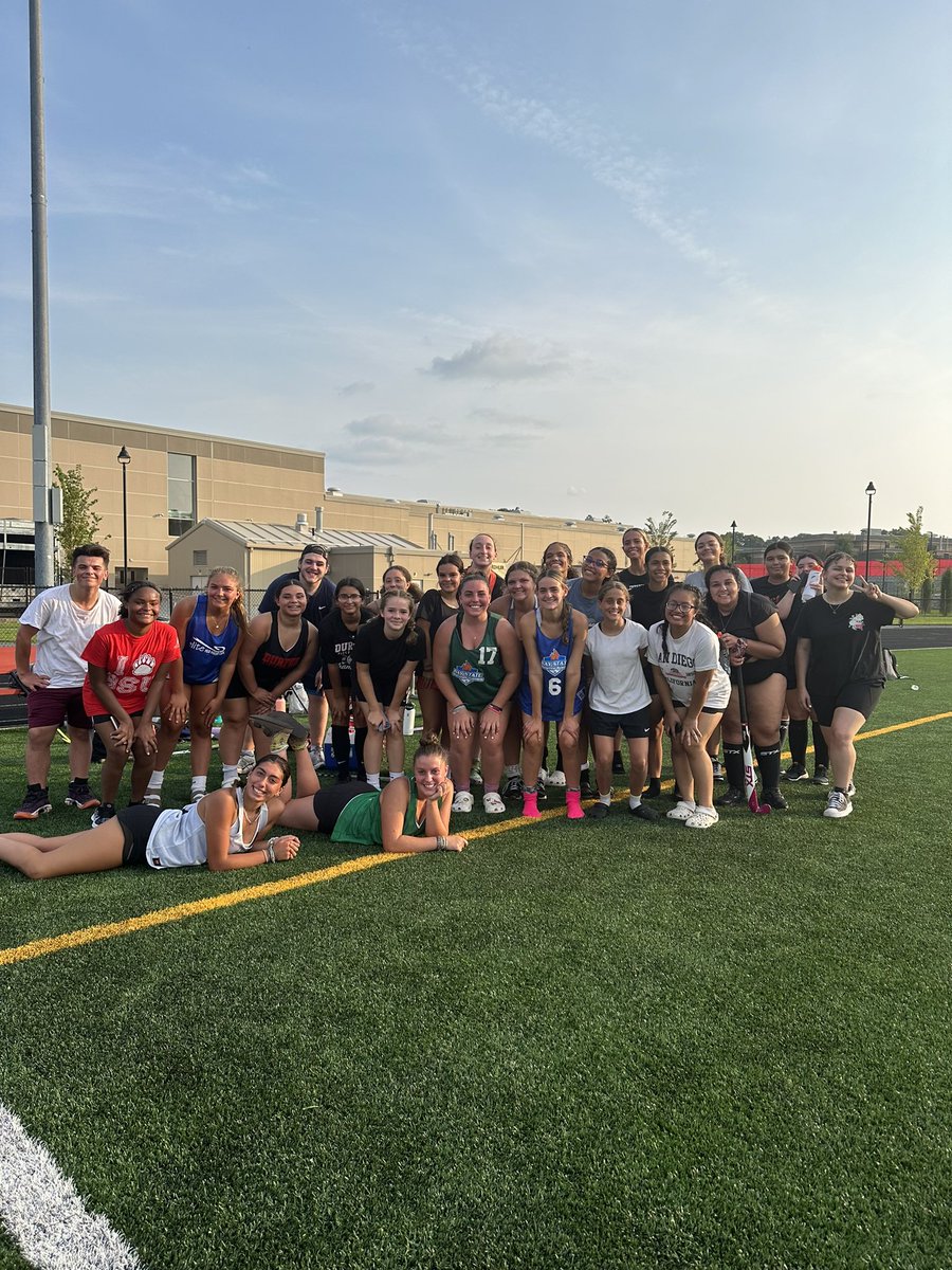 Field hockey day tryouts day 1✅

What a crew! So excited to see so many new faces and see the growth in the returners also! We’re here for it 🏑😈

We>Me