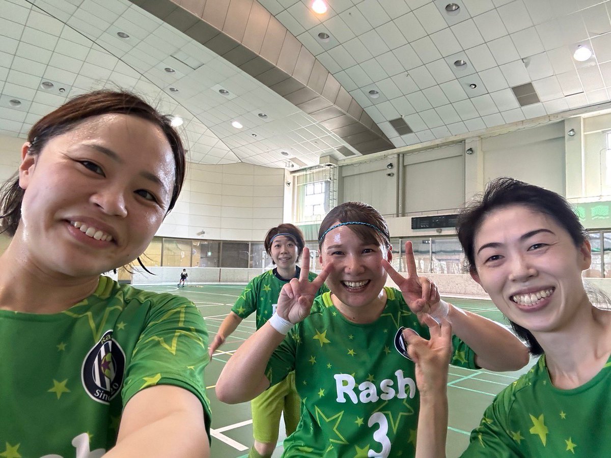 Rash_Takanezawa's tweet photo. 県リーグvs北那須リンダニーニャさん

前半　0-0
後半　2-1  勝利🔥
（得点者：みっすー×2）

前期リーグで引き分けたリンダニーニャさんとの対決！先制点を取るもディフェンスのズレから失点を許し、残り時間5分3秒で追いつかれる展開になりましたが、なんとか追加点をあげ勝ち切ることができました🌟 https://t.co/Dw8AvUgCjv