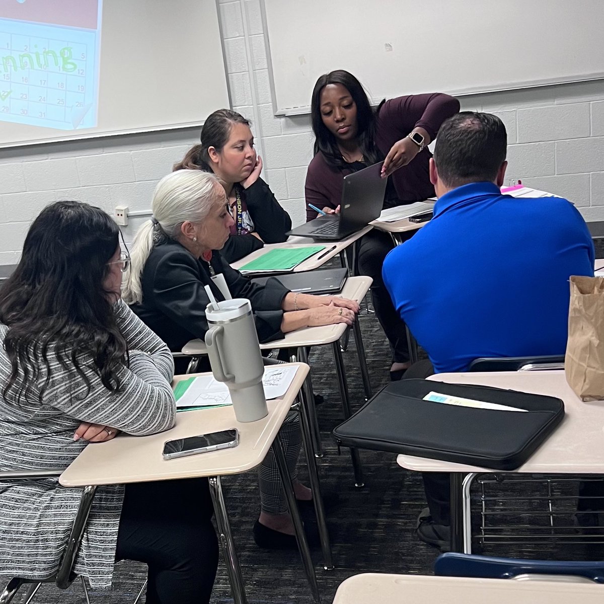 mdboone_edu's tweet image. Shoutout to @AliceJohnsonJrH’s PLC! Today they reviewed 2023 STAAR data &amp;amp; started to look at the questions &amp;amp; question types for their upcoming unit assessments! talk about backwards Planning. I 💙 how the culture of collaboration is already strongly established. #WeAreChannelview