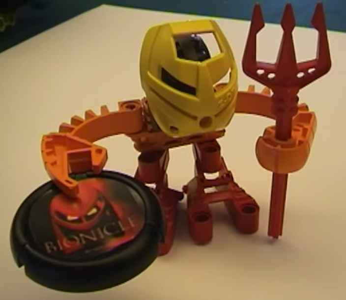 e_milyrealms's tweet photo. HELL yes finally images of the protos the mnog/pc game matoran were based on https://t.co/rlICpfMfxJ