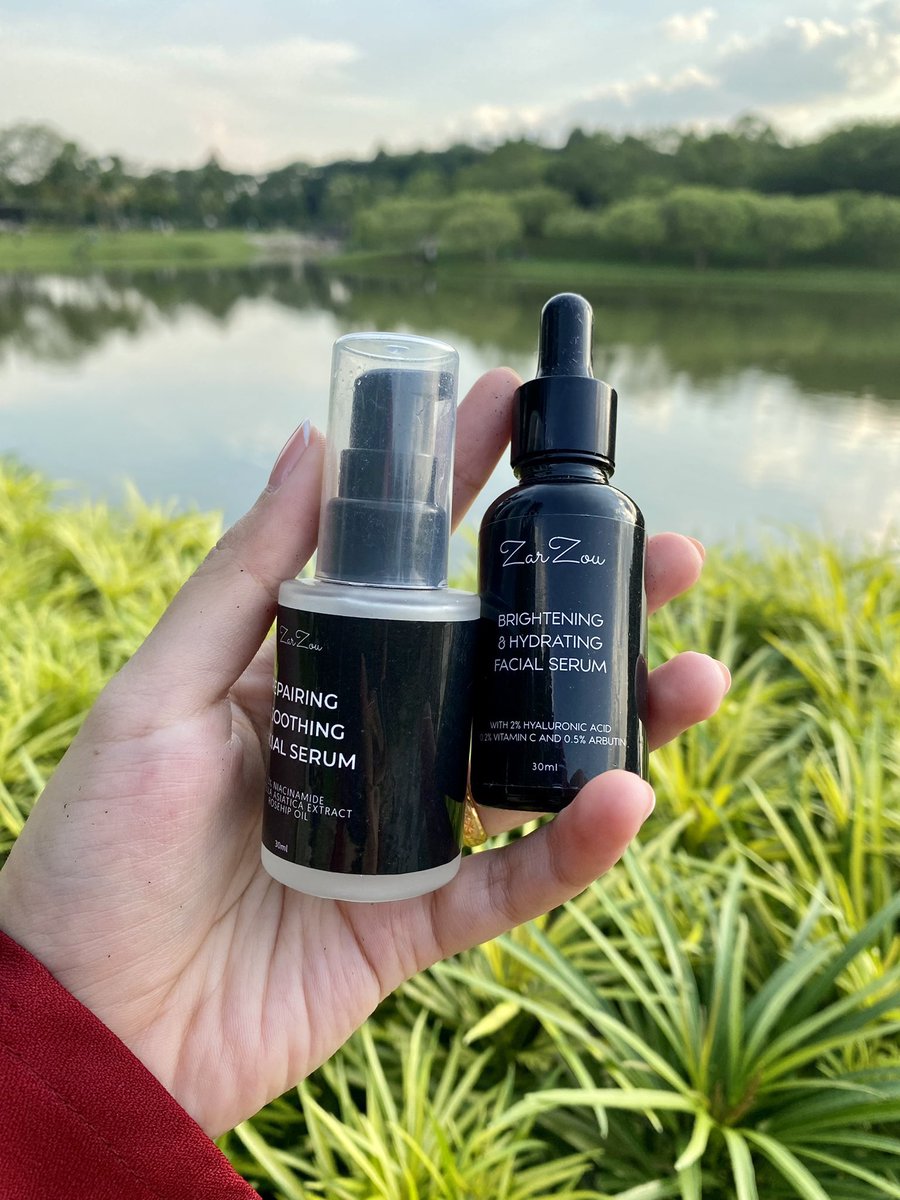 EstelaaHub's tweet photo. Using the right skincare products might help!

She is using ZarZou repairing serum (RSS). This serum is to treat tiny bumps, active acne and red acne scars.

If you're having dark acne scars, ZarZou brightening serum (BHS) might help! Itu beza antara RSS &amp; BHS. https://t.co/lIMSbzDT5Q