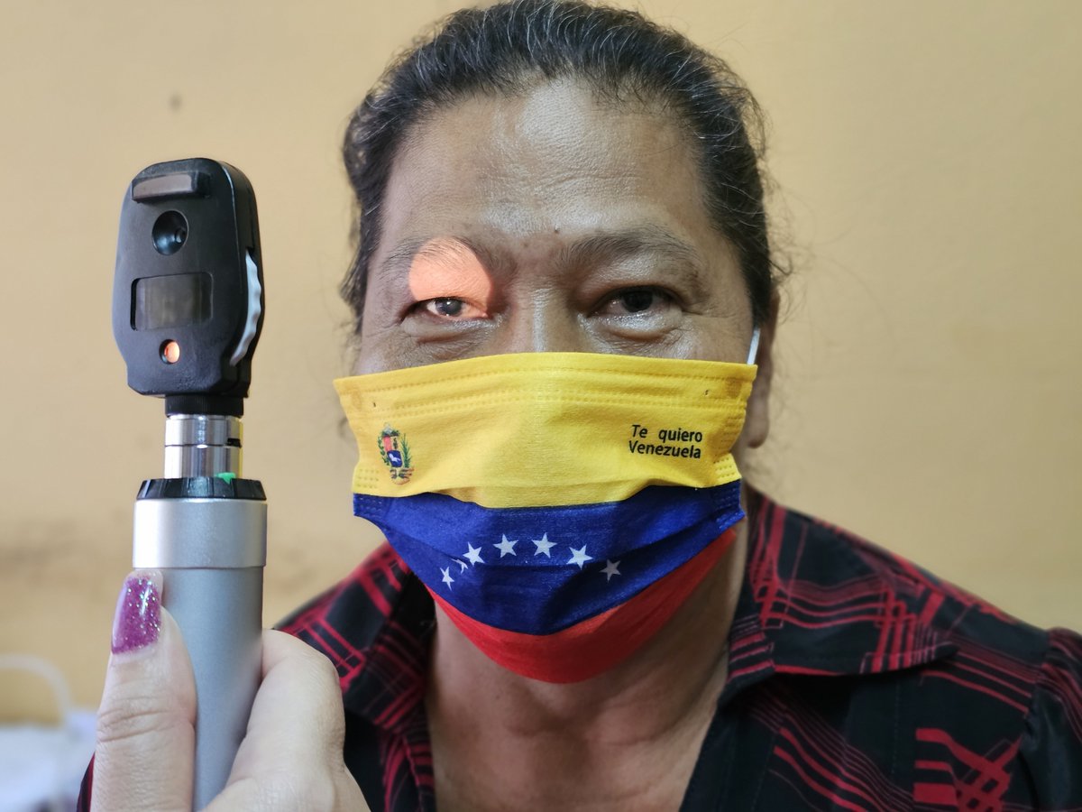 IpasmeOficial's tweet photo. 2/2 Durante este despliegue  captamos a 1 769 pacientes para ser operados de cataratas en una próxima fase quirúrgica y realizamos 47 712 estudios oftalmológicos avanzados gratuitos.

@NicolasMaduro 
#ConversaítoConMaduro https://t.co/CucMFCJQfp