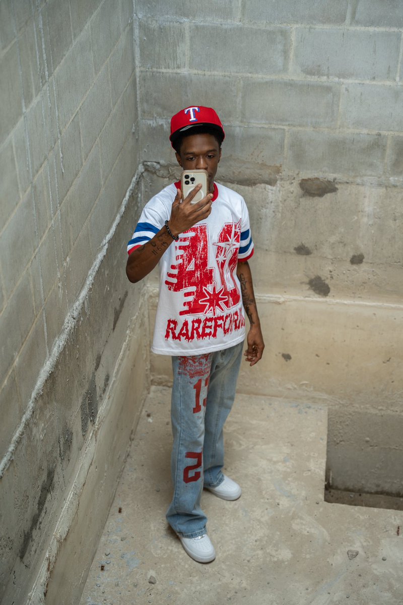 4WayBB's tweet photo. Ringer Tees Live This Friday, 8/25 🎒 
https://t.co/jItOmvZT7R https://t.co/KUgx46DDkL