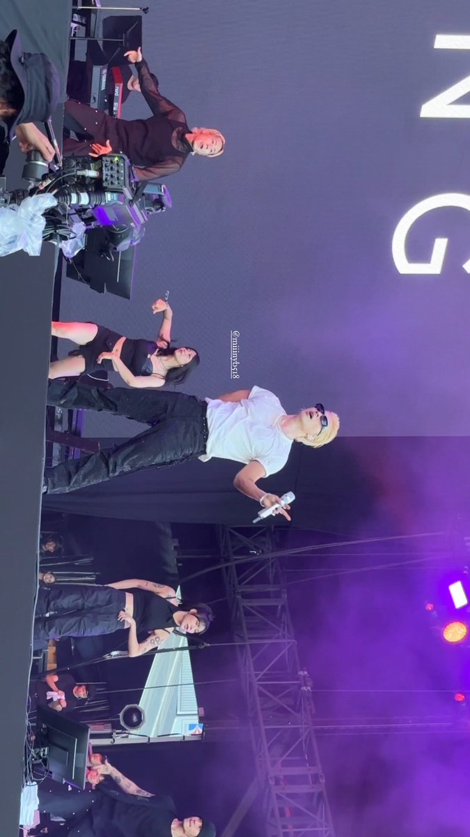 miyb518's tweet photo. SUMMER SONIC 2023
.
#summersonic #summersonic2023
#TAEYANG #태양 #sol #bigbang https://t.co/BZVbKkegdI
