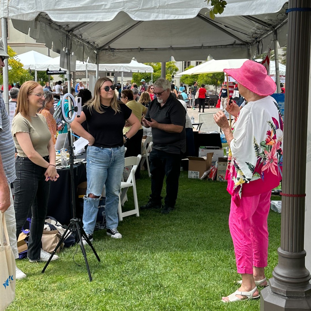 nstpr's tweet image. Check out team NST supporting @SDLiteracy at @sdut’s 7th Annual Festival of Books!

NST’s #MakeThingsBetter initiative empowers our team to give back to our community and this year’s focus is on making things better through literacy, partnering with San Diego Council on Literacy.