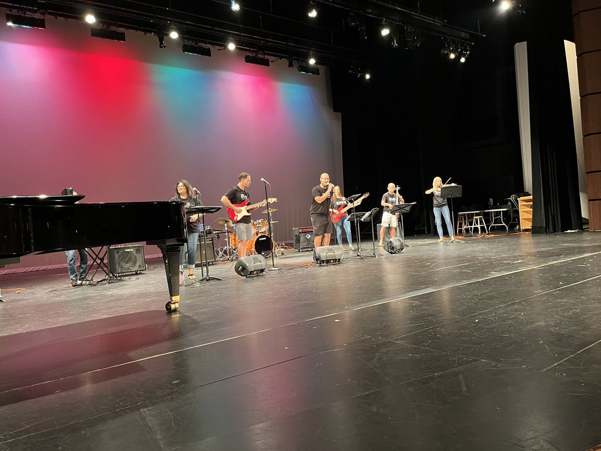 Metea Valley HS tweet media