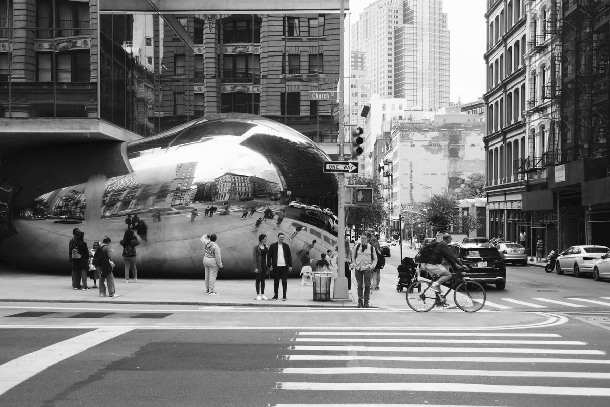 Anish Kapoor. Chicago / New York City.