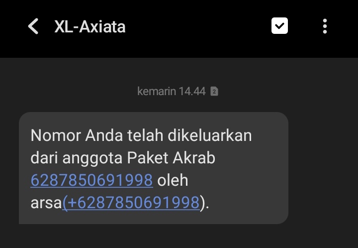 huangrenjunct_'s tweet photo. HELP RT SCAMMER PAKET AKRAB XL!!!!

jd aku beli paket akrab di @shinnsukaturu dgn harga 50k 40gb trus di add baru aku payment, tp setelah payment aku di kick. trus aku dm dia kayak di pict, katanya mau di add lg tp sampe sekarang belum. intinya aku ga ikhlas duit aku di km!! https://t.co/qa4MgcD4PQ