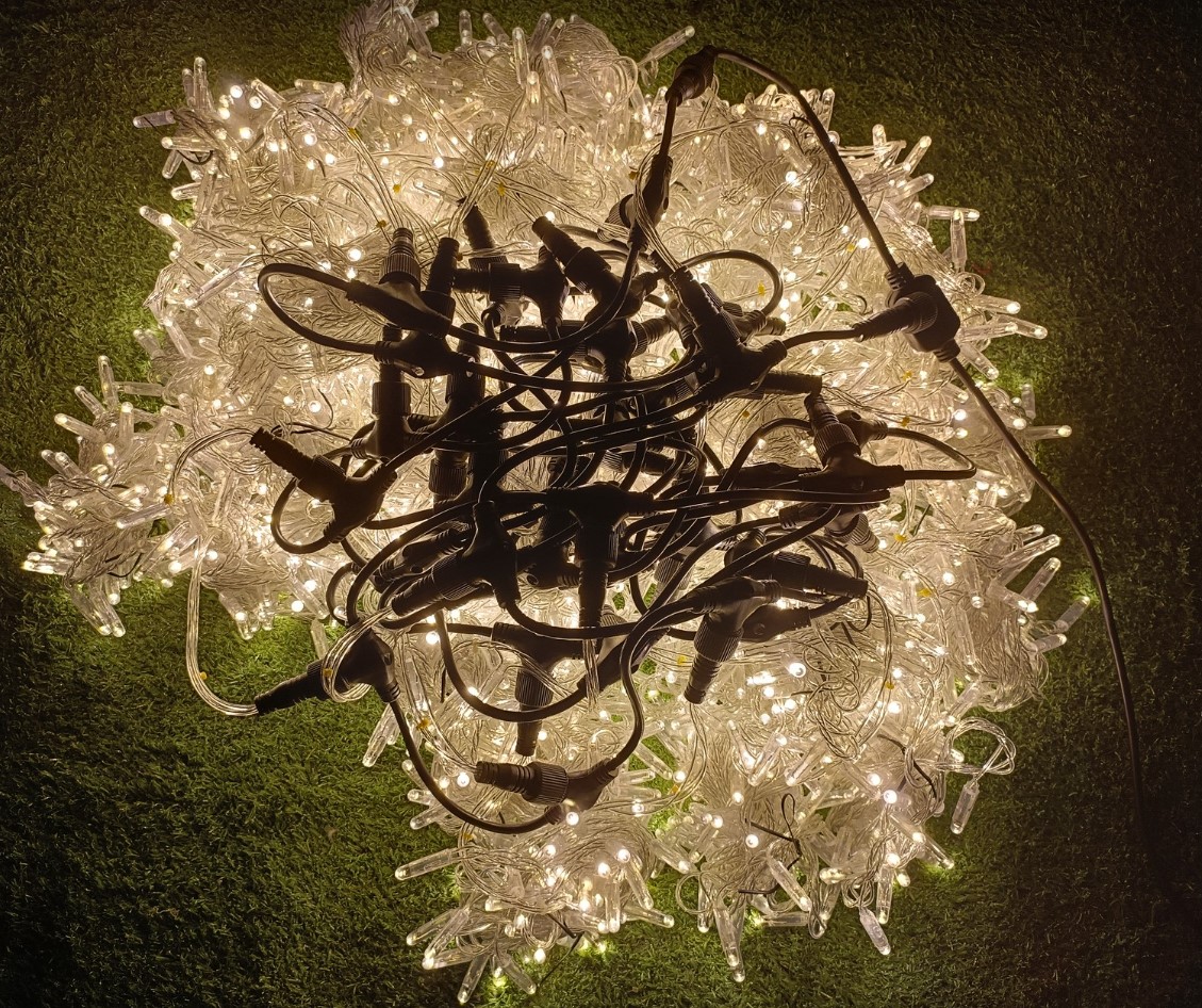 QinNerissa's tweet image. christmaslightsgrandview
PVC LED Curtain Light with warm white color.
More size can be produce, welcome to contact us.
#ledcurtainlight #ledxmaslights #ledchristmaslights #ledholidaylights