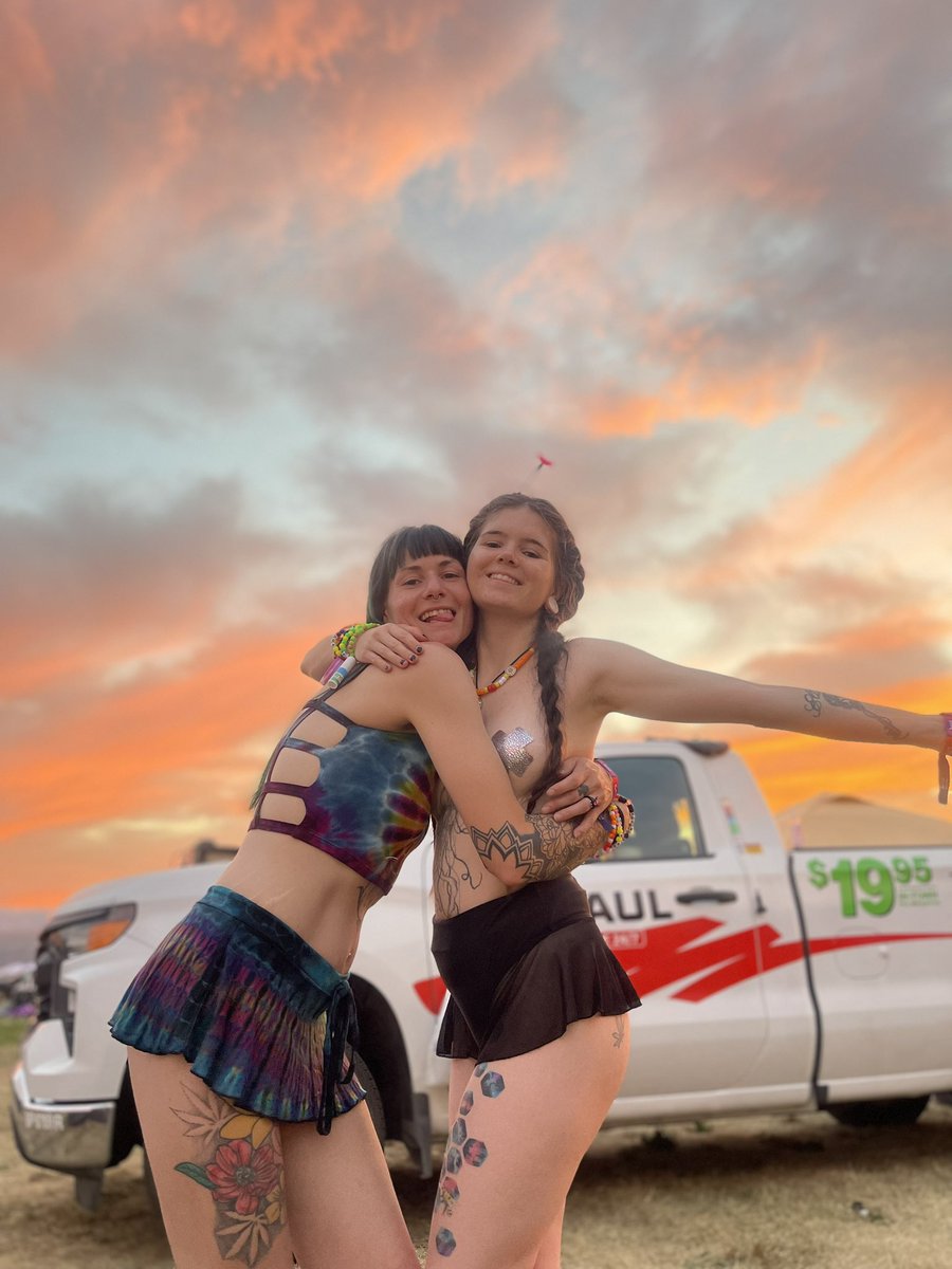 7exie_'s tweet photo. Bass canyon doesn’t disappoint. I will be returning next year for 3 years consecutive ❤️ https://t.co/Bm56cZzChf