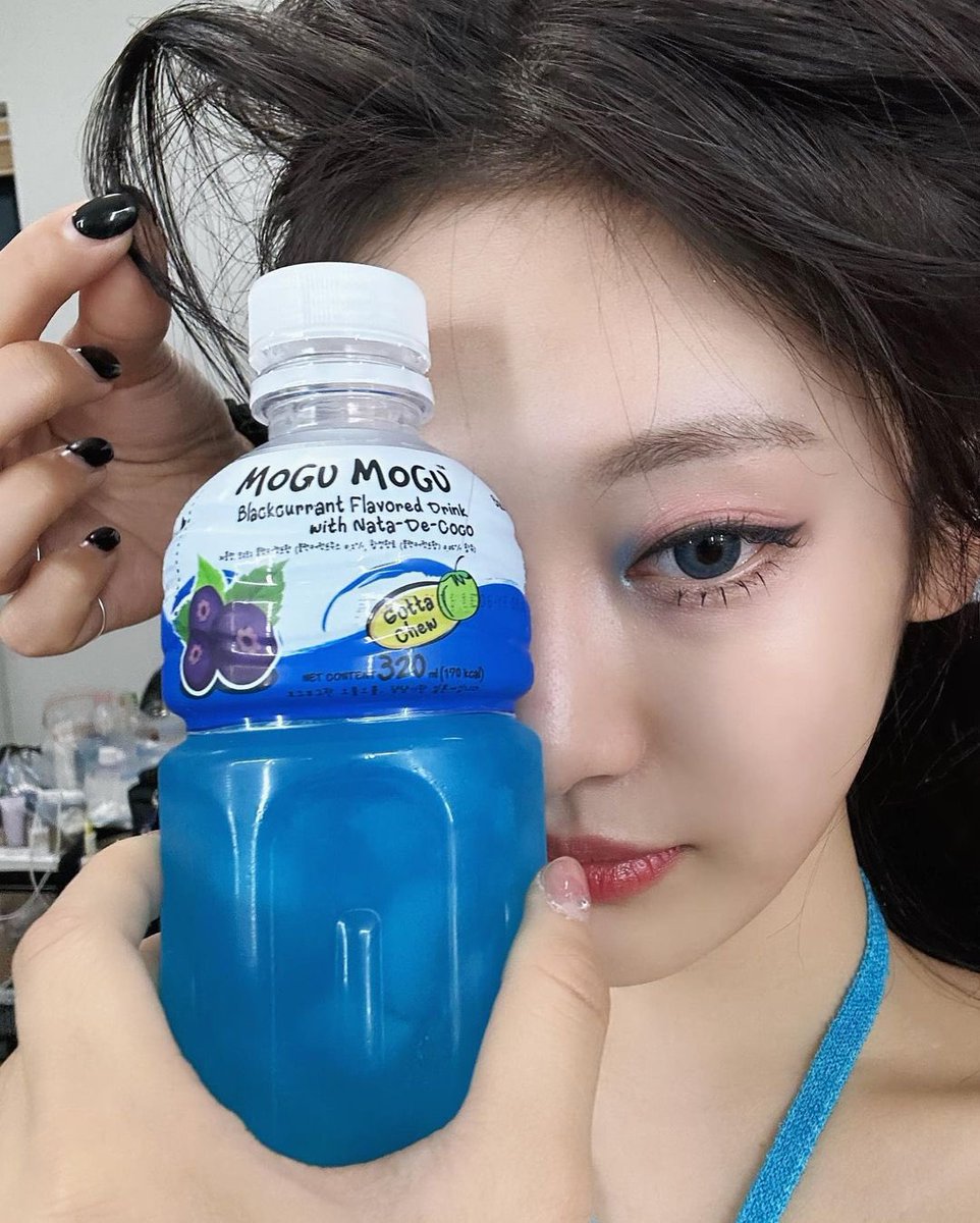 ningning pics ( slow updates ) tweet media