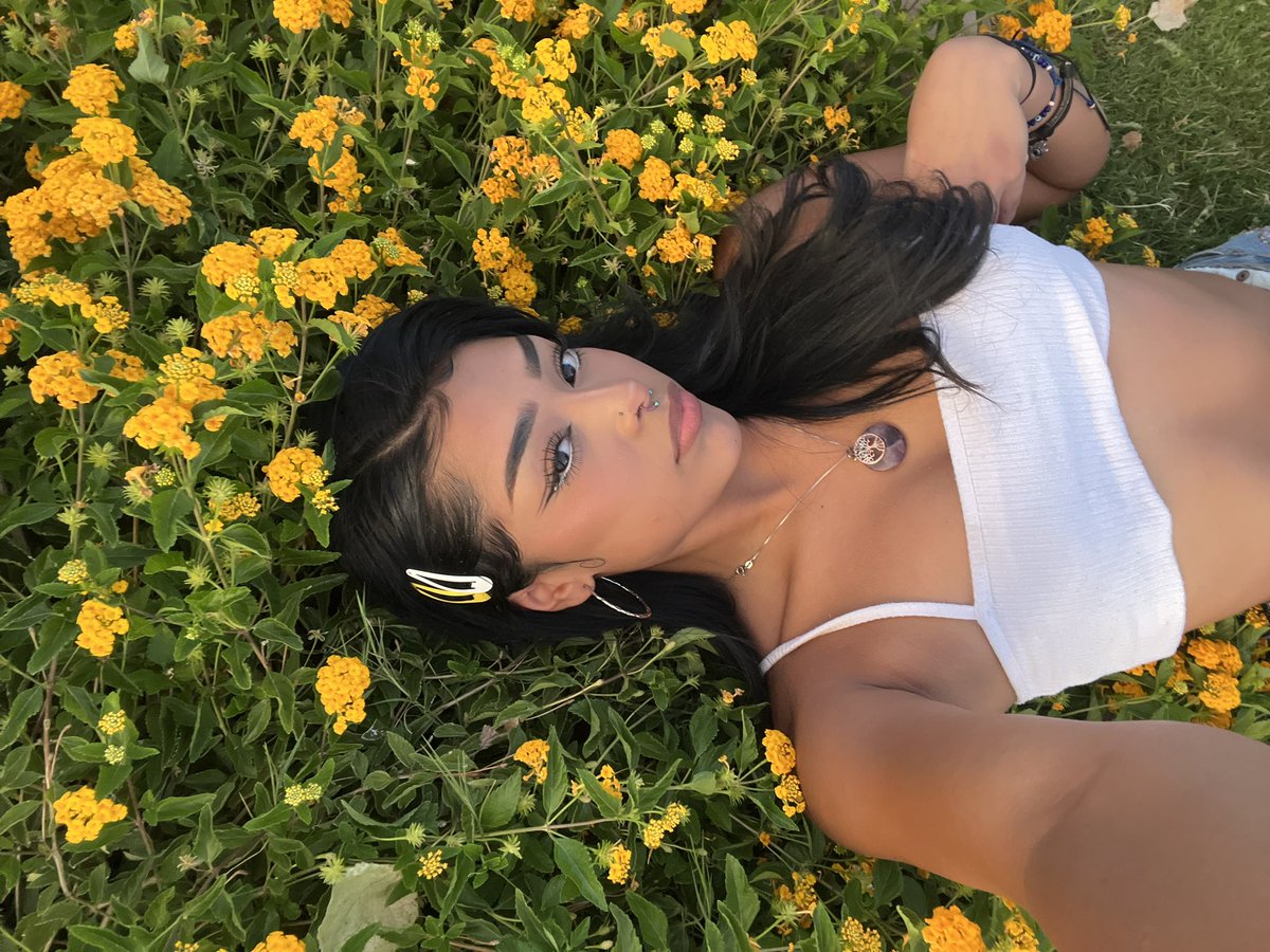 yayasf111's tweet photo. took pics 😛 https://t.co/4yh8jDYskP