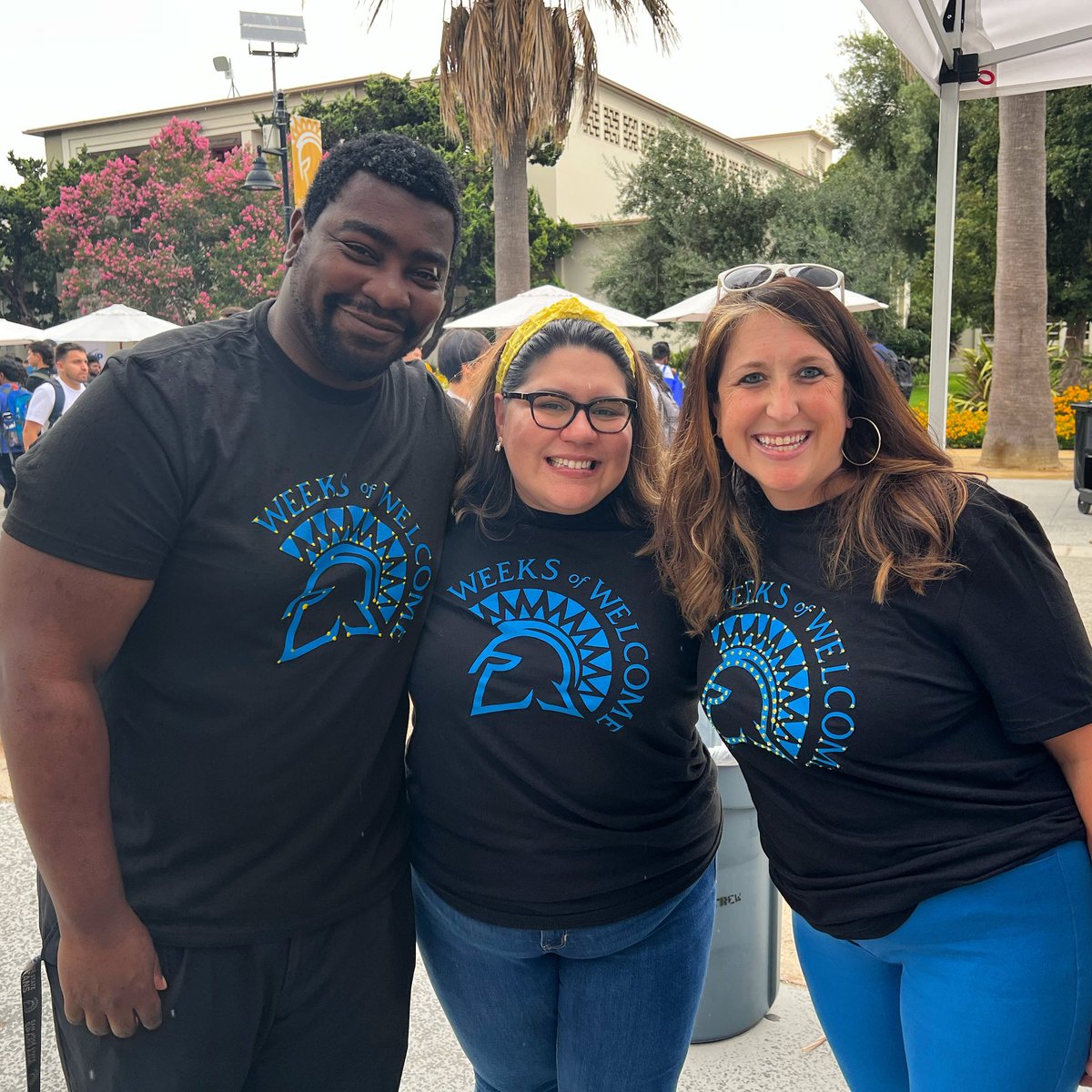 SJSUConductCrew's tweet photo. THEY’RE BACK! 💙🖤 We loved crafting with you at @wowsjsu kickoff today! Can’t wait to see you at other WOW events these coming weeks! #SJSUConductCrew https://t.co/MAG3QqBRPE