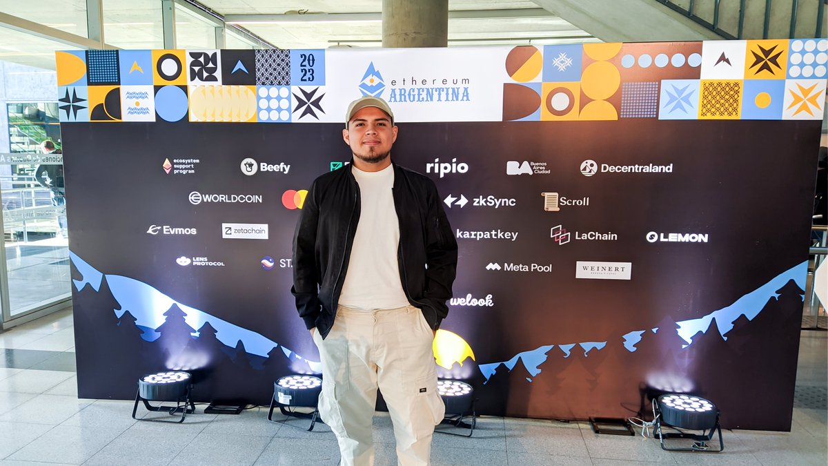 rod ᵍᵐ | .eth ☀️ tweet media