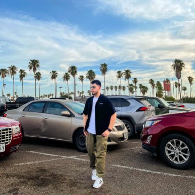 raxelchanon's tweet photo. #NuevaFotoDePerfil https://t.co/htSpv0asWC