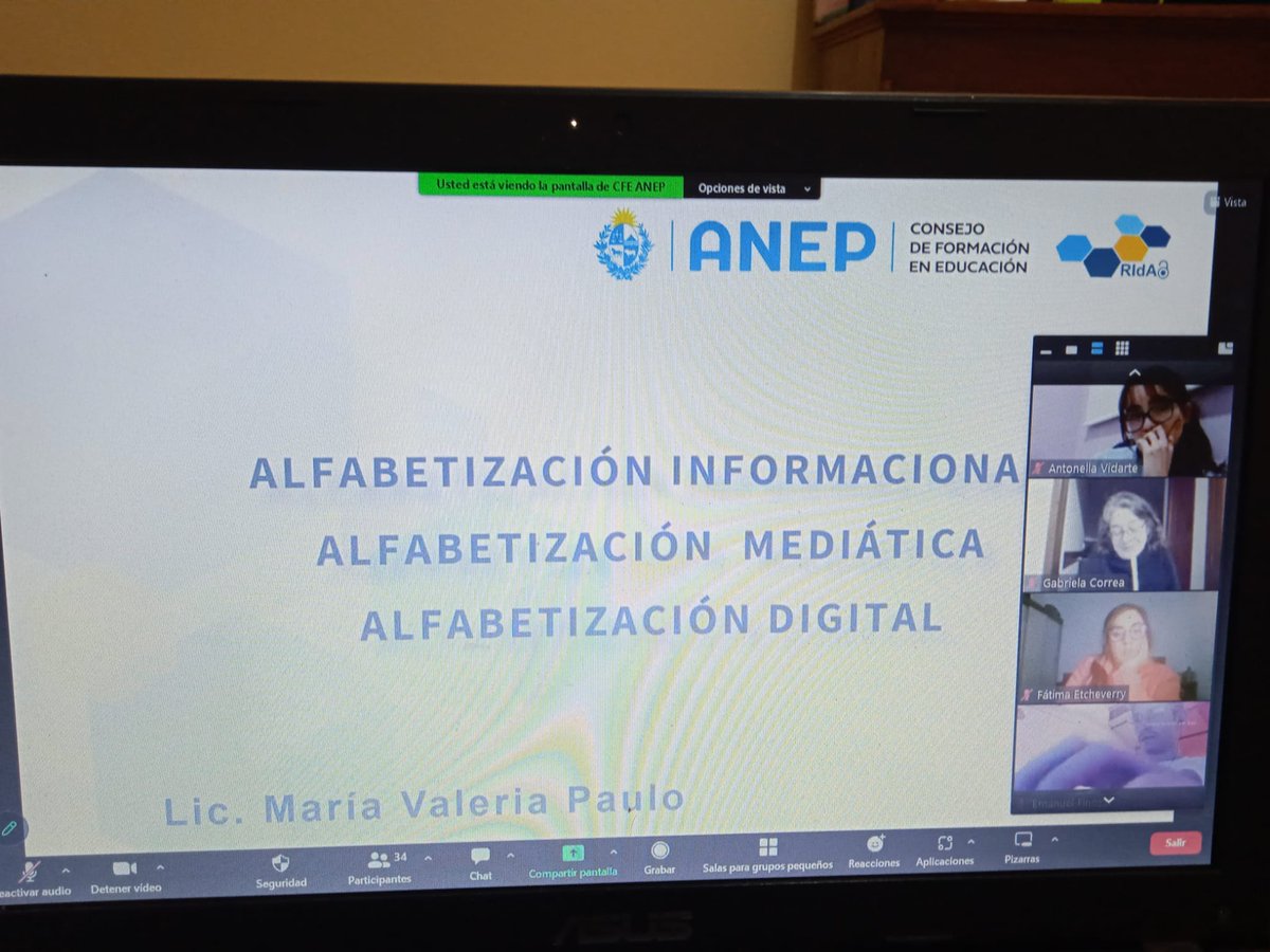 Primer día del taller ALFIN desde <a href="/CfeRidaa/">RIdAA-CFE</a>. Encuentro con estudiantes y docentes de todo el país. <a href="/cfe_anep/">CFE - ANEP</a> <a href="/educacion_mec/">Educación MEC</a> <a href="/Noveles_CFE/">Noveles Educadores de Uruguay</a>
