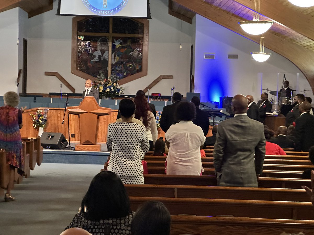 claybonlea's tweet photo. Grateful for the invitation from State President, Dr. Jonathan B. Whitfield to share my platform with pastors and preach for the Iowa Missionary and Educational Baptist State Convention.
#LEA4NBC #LEAFORNBC https://t.co/a7XzXitTqc