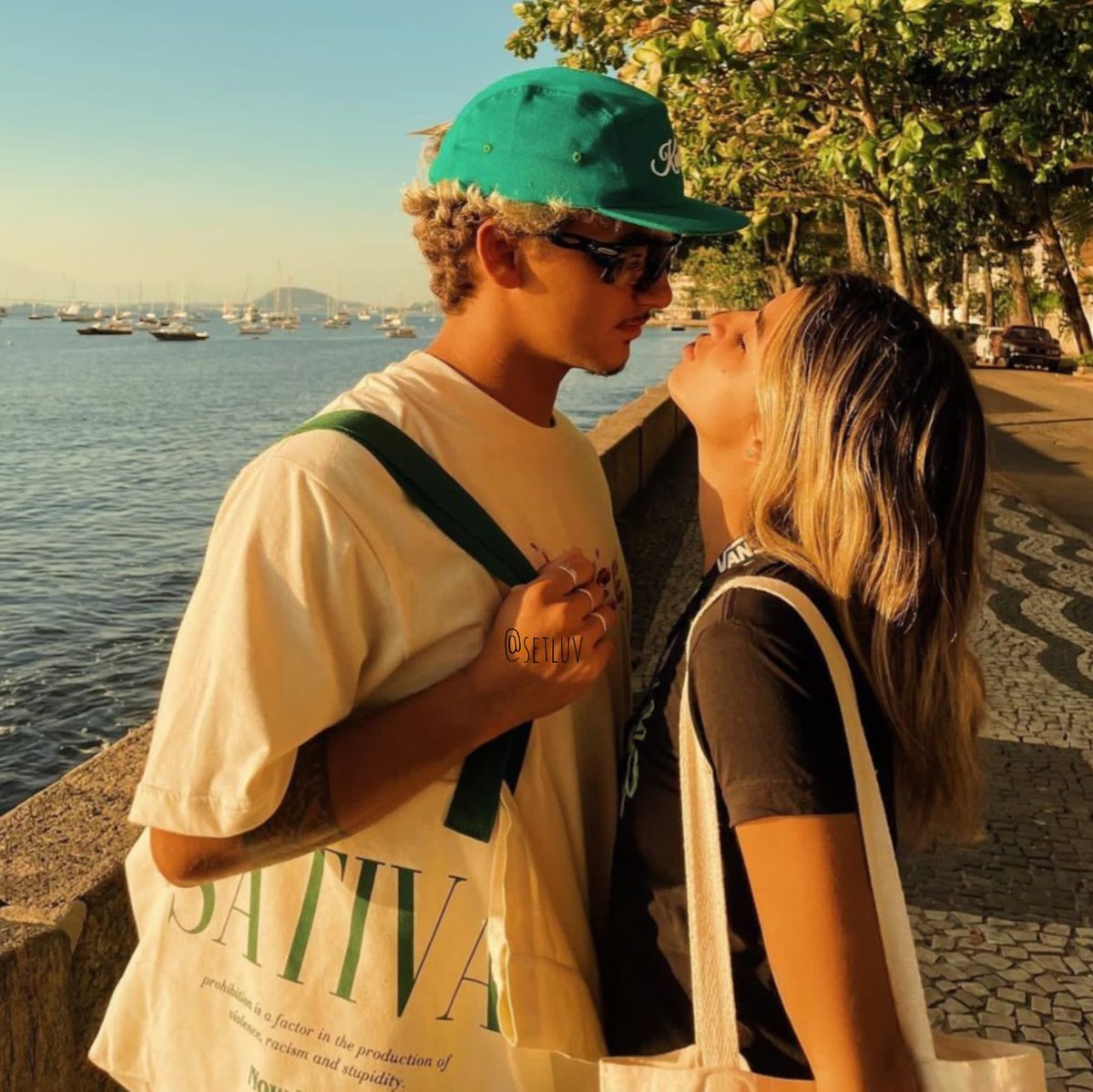 setlovn's tweet photo. Tenho sorte de amar você… 💜 @ https://t.co/Wo9YlVYdko