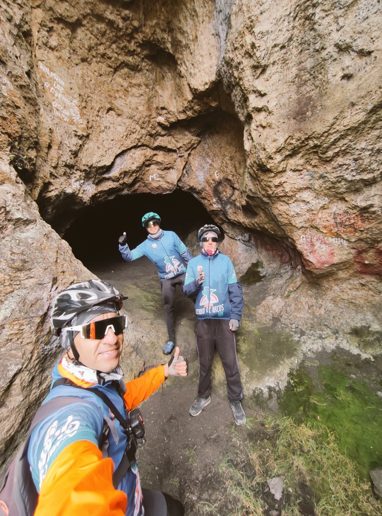 Marce_HOl's tweet photo. Las mejores aventuras sobre 2 ruedas!!
Cerro de Arcos #Ciclismo https://t.co/2kvE0suqNB