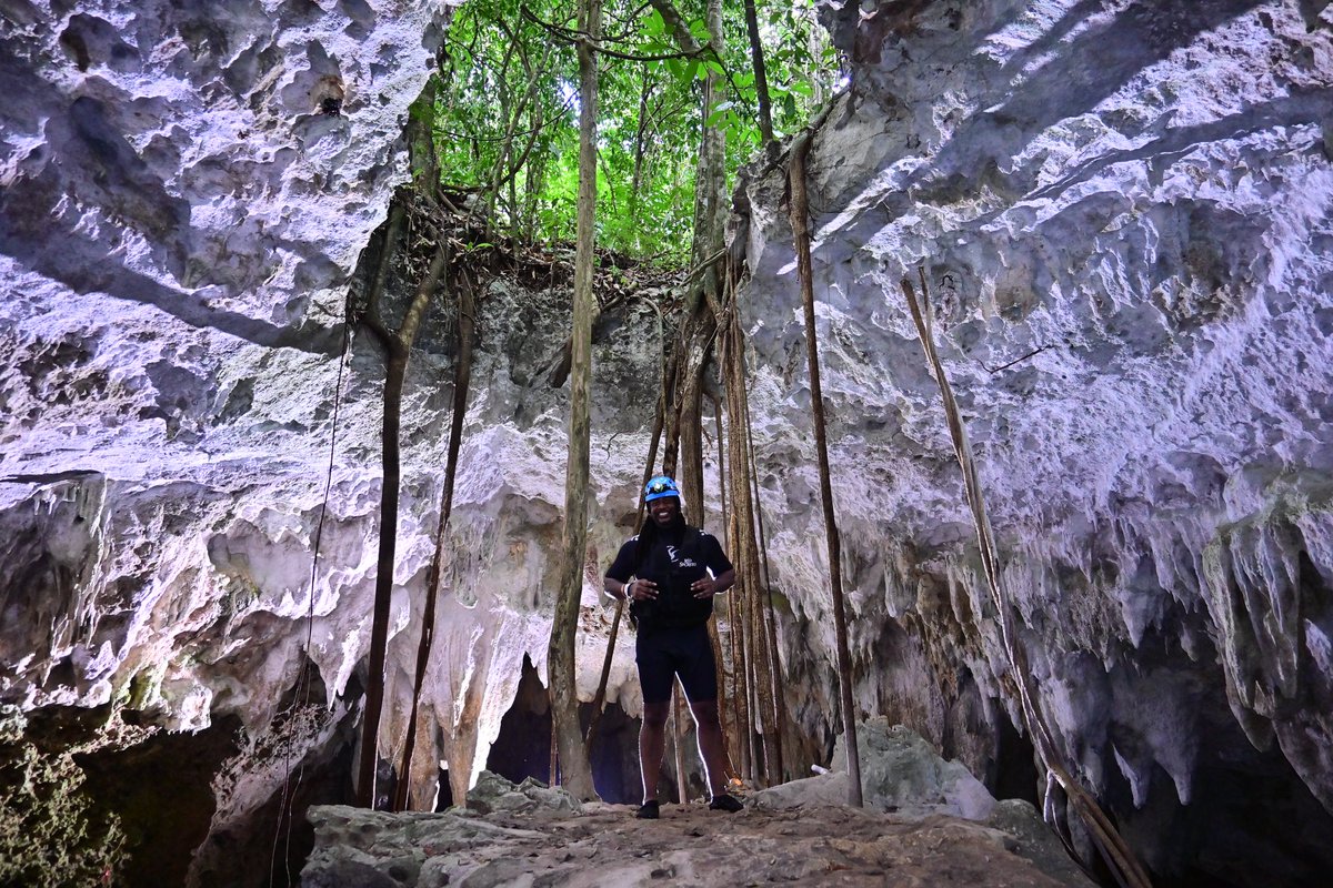 crazeerayzee's tweet photo. So…..I did a thing!!! I will definitely remember this experience for the rest of my life! Posting pictures so you all would believe me when I talk about it! #caveexploring #vacation #solovacation #solotravel #solotraveler  #bucketlistadventures #bucketlist #bucketlisttravel https://t.co/JvyJlNfCeL