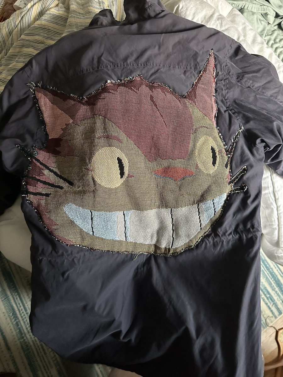 CryptoScuderia's tweet photo. Got that @ifeelsomoldy drip in the mail today. Catch me rockin this once it’s a little less SWEATY outside. https://t.co/bPrGDYxLWo