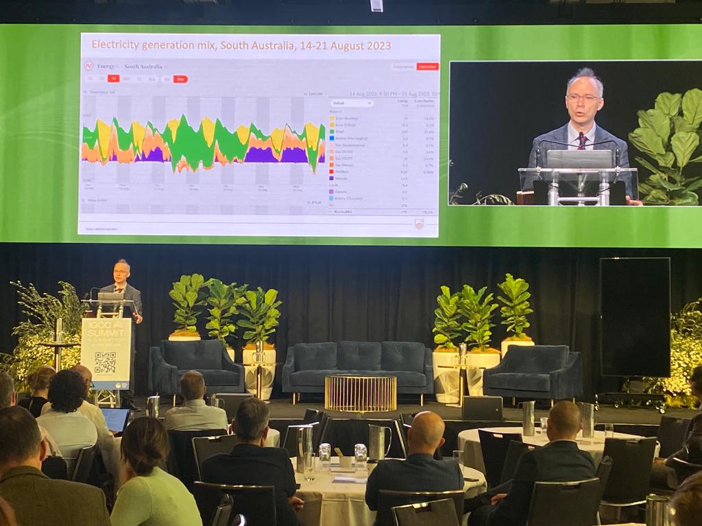 Keynote at Investor Group on Climate Change summit. A chance to discuss the need and opportunities to mobilize huge investment needed for net zero transition and climate change adaptation. And to exchange notes on how to avoid the pitfalls. @IGCC_Update @ANU_ICEDS