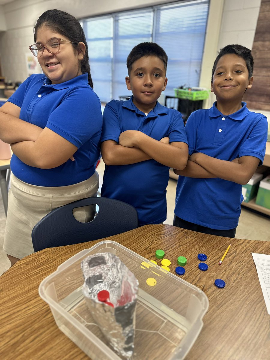 LClemente_BES's tweet photo. Boat #1 on the #Stemscopes #conceptbuilder project. Tomorrow students will improve their designs, following the engineering model. Thank you to our STEAM coordinator @AThomas_EES for helping us get materials ready to go! @Escontrias_ES https://t.co/yqLvSCFWAE