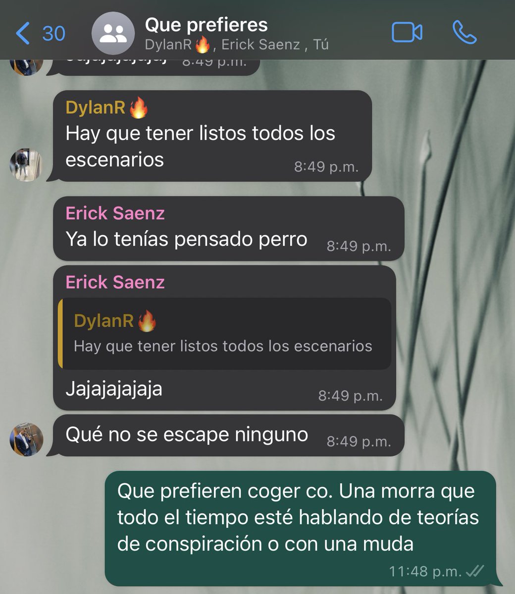 Teníamos demasiado tiempo libre antes de entrar a la función ...