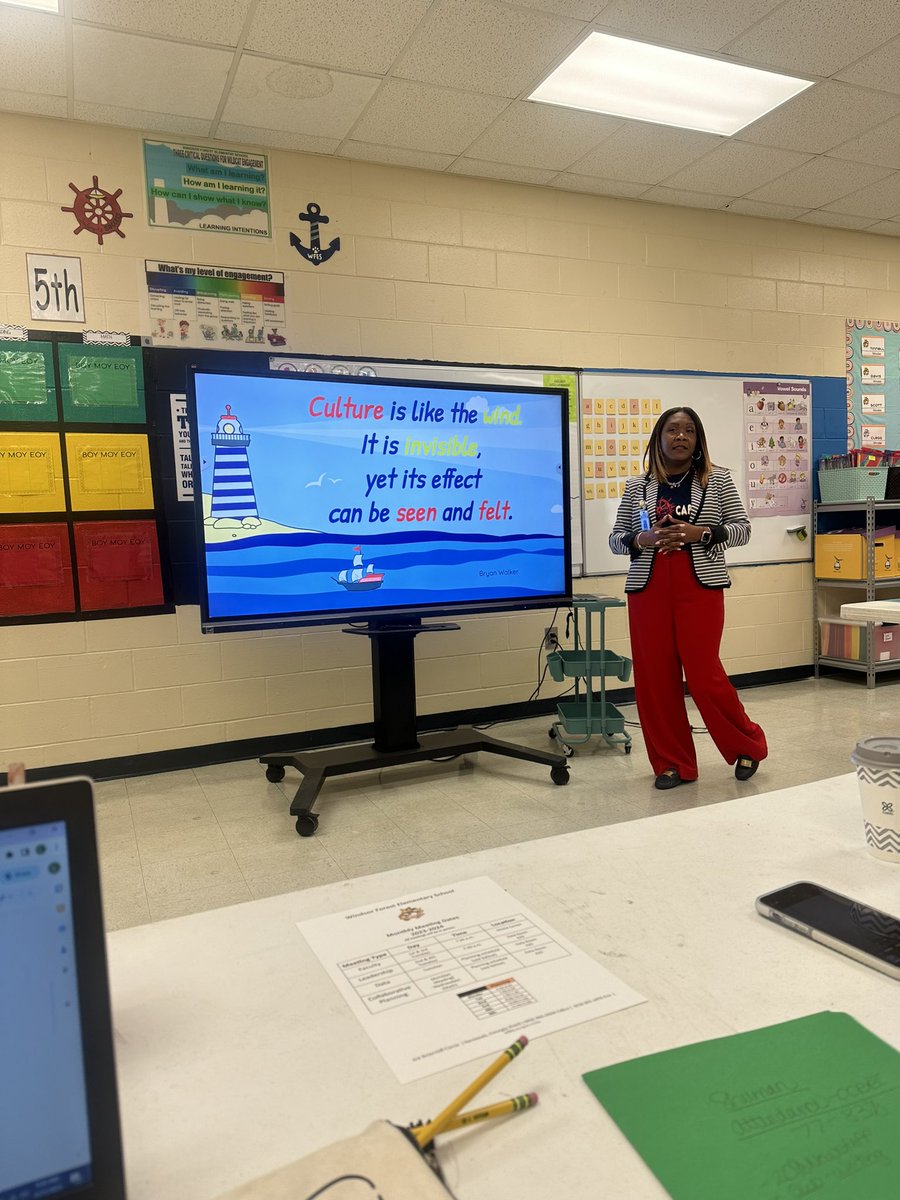 lesleytaylorsc1's tweet photo. Great SIP collaboration day with our friends at @WindsorForestES Way to go Dr. Gilbert-Collins and team for all of your hard work!  Excited to work with you this year! https://t.co/z7A8uOiVvf