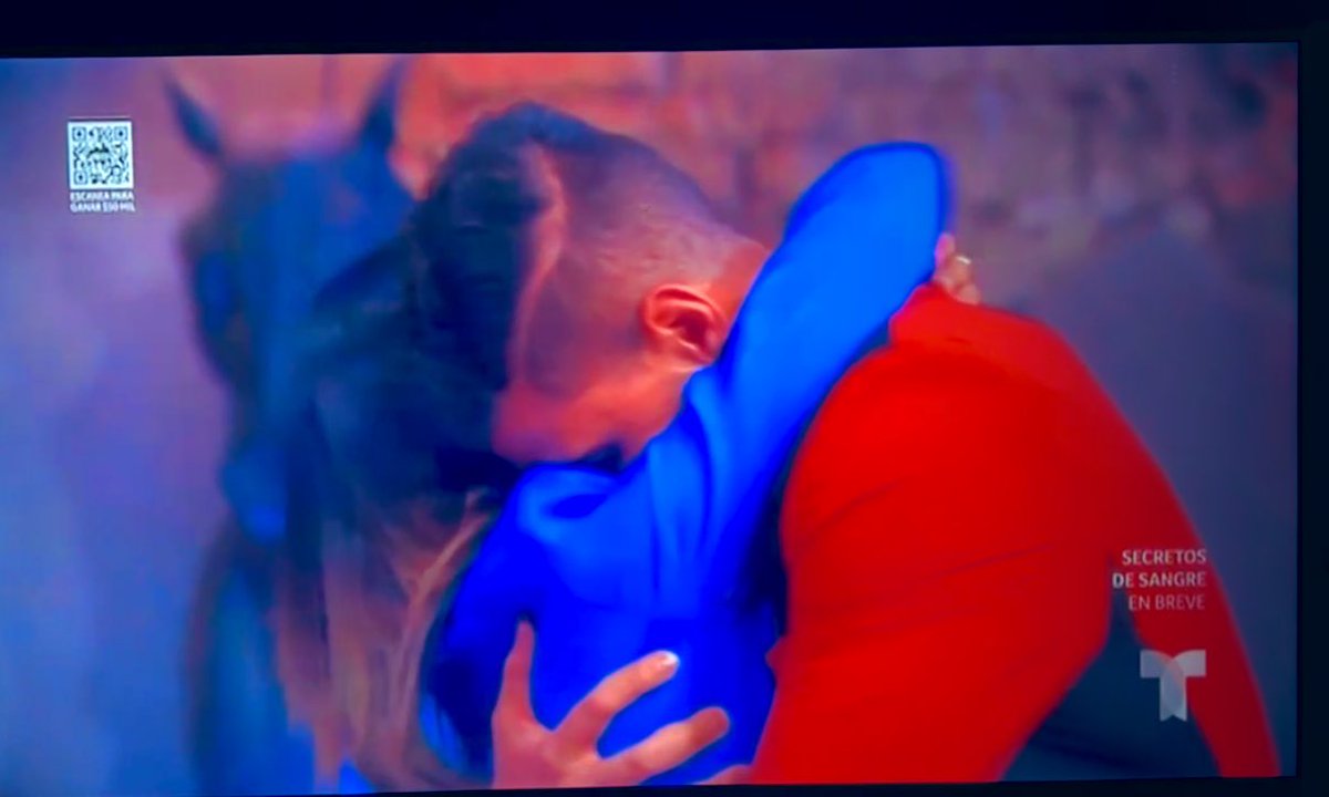 isaLaferte10's tweet photo. No soporté la eliminación de Mane 😭😭😭😭😭😭😭 #Los50 https://t.co/V9305w9TPT