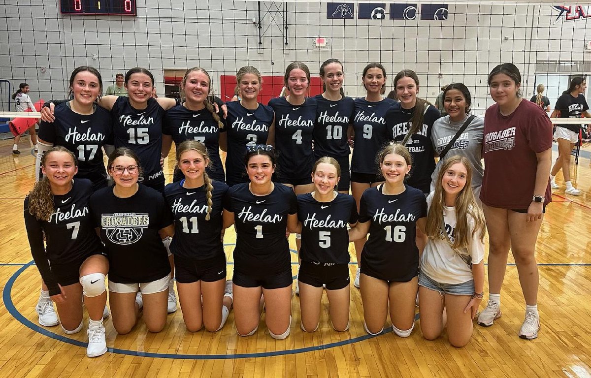BishopHeelanVB's tweet photo. In their first tournament of the season, the freshmen went 2-1. We are so excited for these girls to improve as the season progresses!
#prideon3 #gocrusaders https://t.co/hhqa8ofqSb