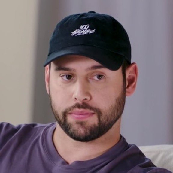 OgLakyn's tweet photo. Chip Skylark has parted ways with his manager, Scooter Braun, Billboard reports. https://t.co/ZqBEkSaWSJ