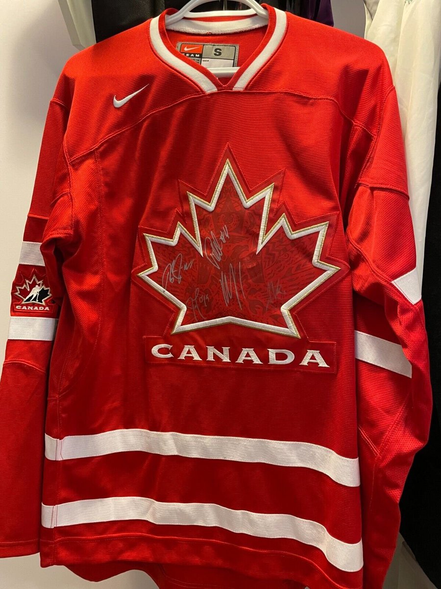 Hello #HockeyTwitter, I am auctioning off my signed Team Canada jersey because I can't in good conscience wear it anymore. Any money that isn't taken by eBay will be donated to @EndingViolence! Link to the eBay auction is in the following tweet: