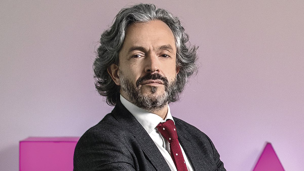 #ATENCION
¿A la alcaldía de Bogotá, por quién votará?

🔁 Gustavo Bolivar <a href="/GustavoBolivar/">Gustavo Bolívar</a>
♥️ Juan Daniel Oviedo @JDOviedoA