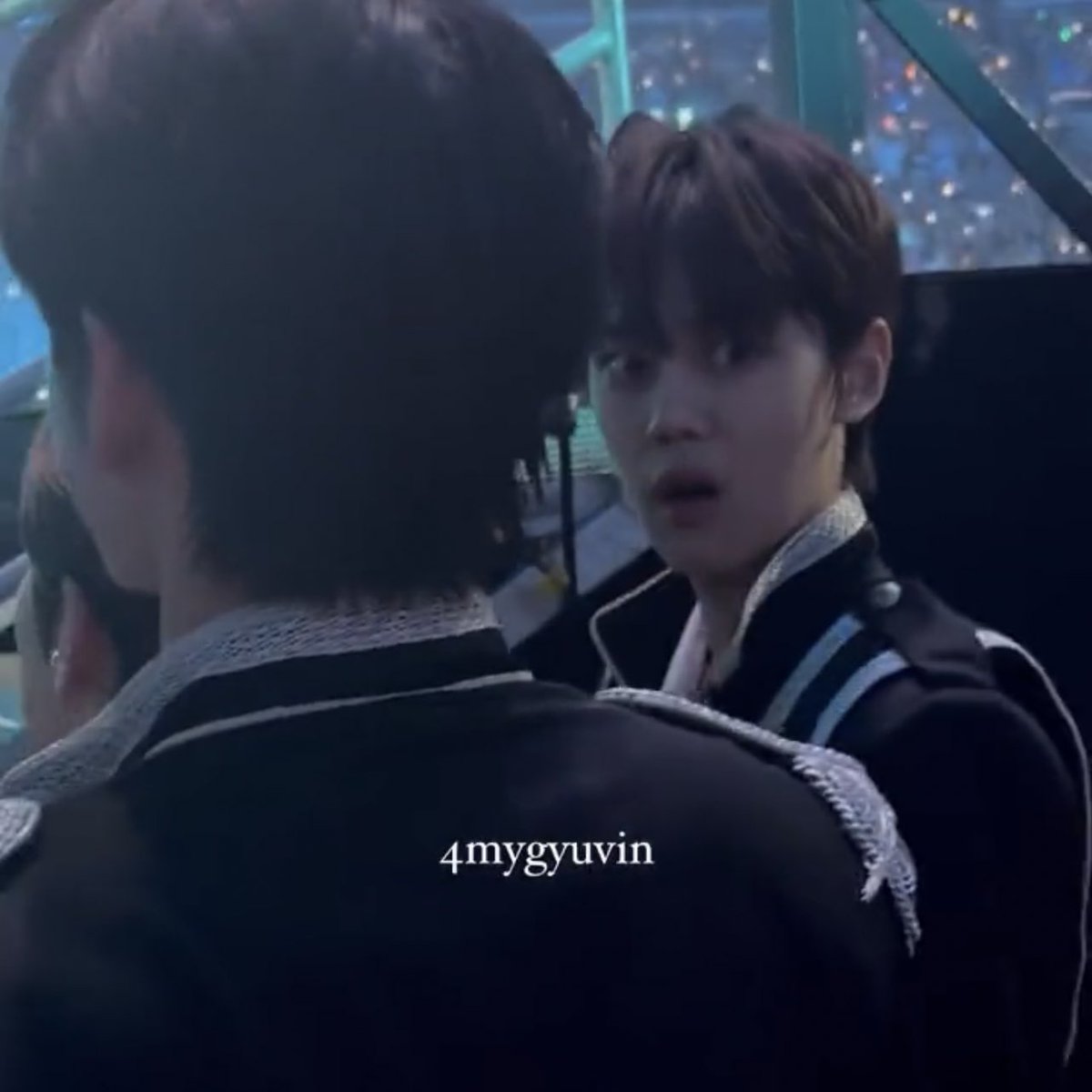 hongteezer's tweet photo. a thread of zb1 members reacting to ateez at kcon because it’s adding years onto my lifespan https://t.co/fe1W9Huhof