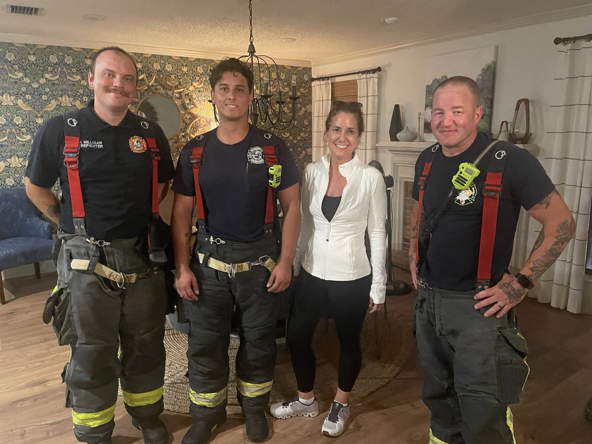 When you come home to a house full of smoke, you’re very thankful for @ClayFireRescue! Thankfully no fire, but a portable phone charger smoldering on the rug. We appreciate you! #staysafe