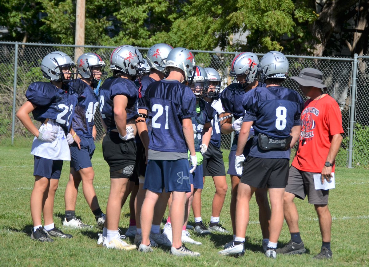 TopsportsN's tweet photo. Prep parade: @CPLSAthletics football looking to take big steps in second year in KSHSAA ranks. ...
https://t.co/itDBpKlaSV https://t.co/BB7dKjQuFf