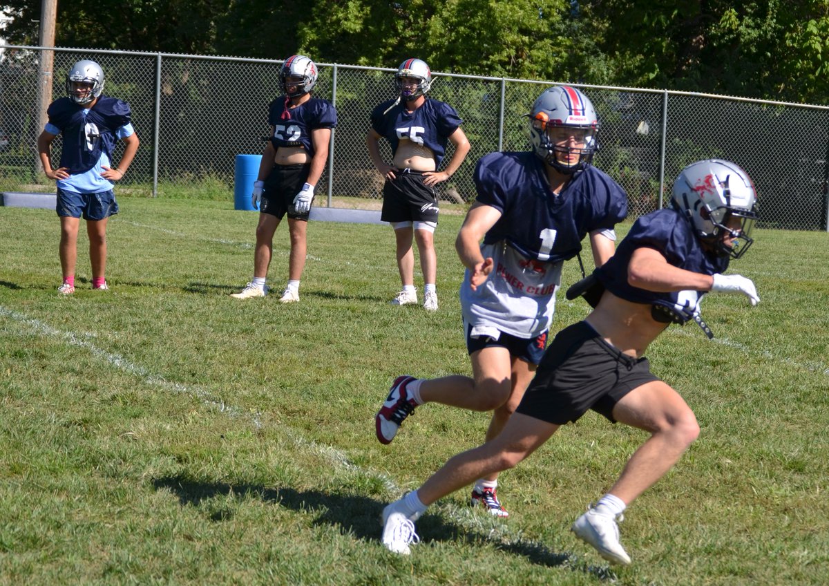 TopSports.news (@topsportsn) on Twitter photo Prep parade: <a href="/CPLSAthletics/">CPLSAthletics</a> football looking to take big steps in second year in KSHSAA ranks. ...
topsports.news/news/3437-prep… Prep parade: <a href="/CPLSAthletics/">CPLSAthletics</a> football looking to take big steps in second year in KSHSAA ranks. ...
topsports.news/news/3437-prep…