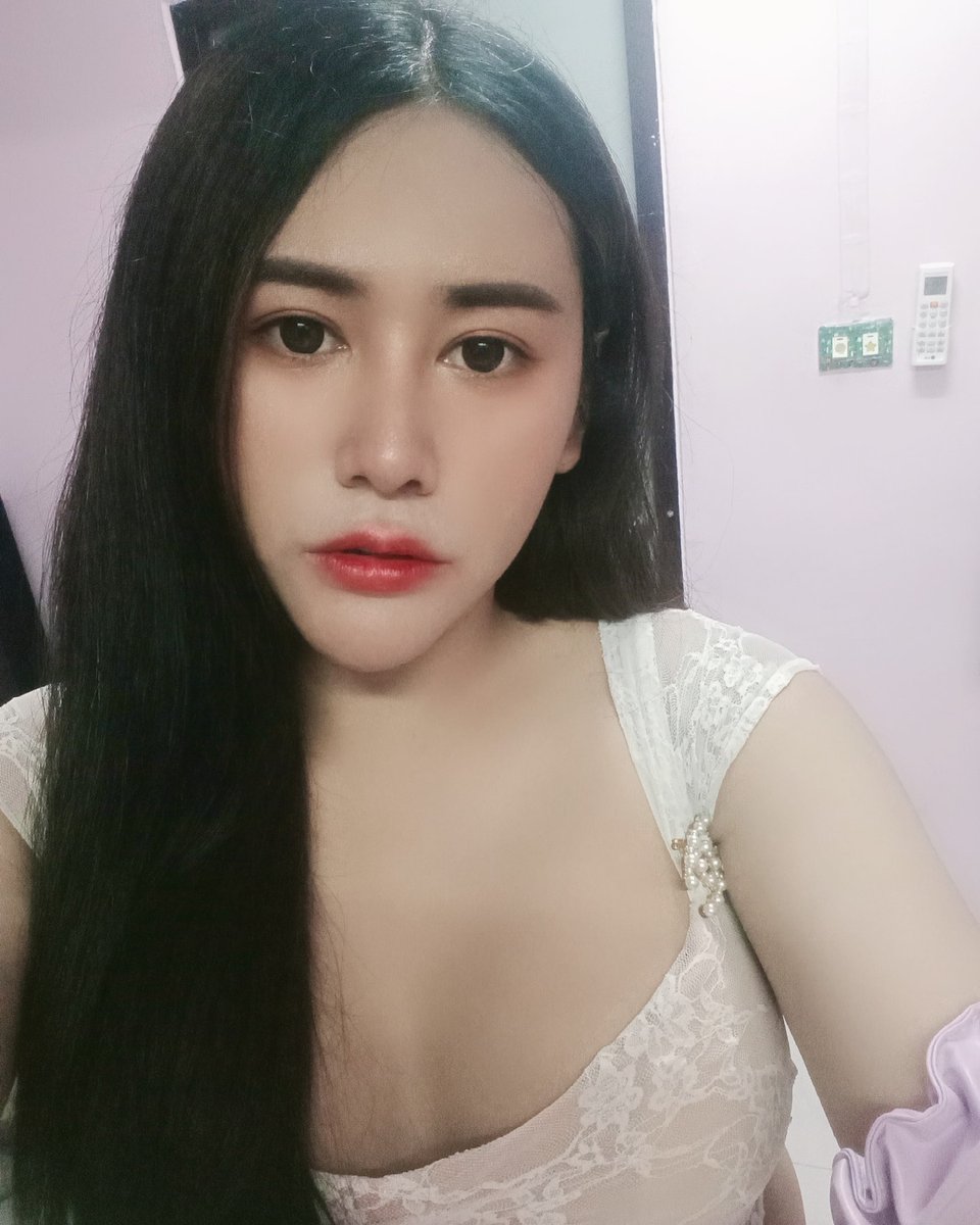 paewgham's tweet photo. มาแตกกัน 😝
#สาวสองมีงู  #น้ําแตก  #นัดเย็ดกทม https://t.co/OXFivUhUJl