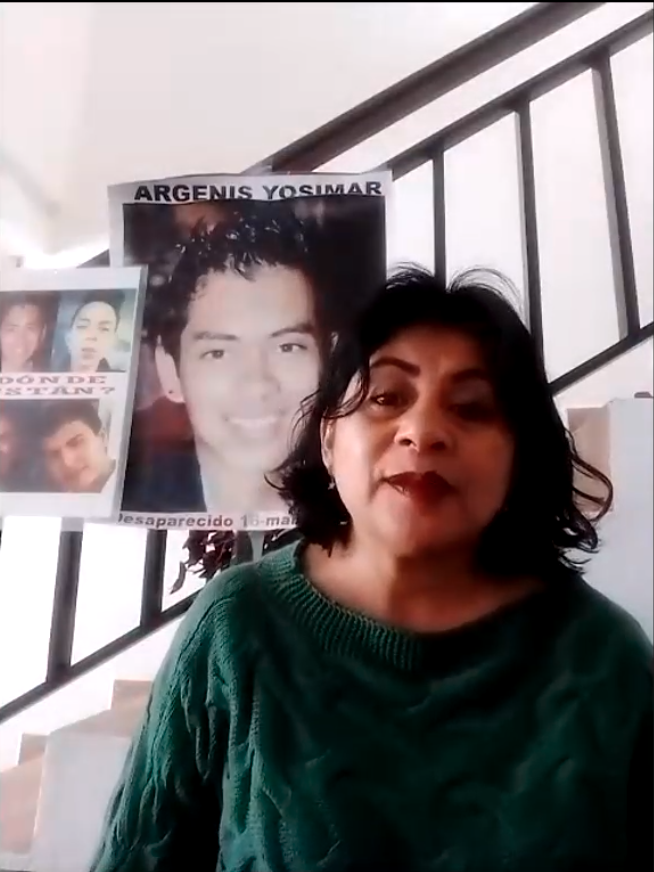busquedauamc's tweet photo. Gracias a @fabystrellitapb, integrante del Colectivo Familiares en Búsqueda María Herrera Xalapa, Veracruz, por su presencia en la sesión inicial del 3er. Diplomado sobre Desaparición Forzada en México y América Latina. https://t.co/a5q5OCCohj