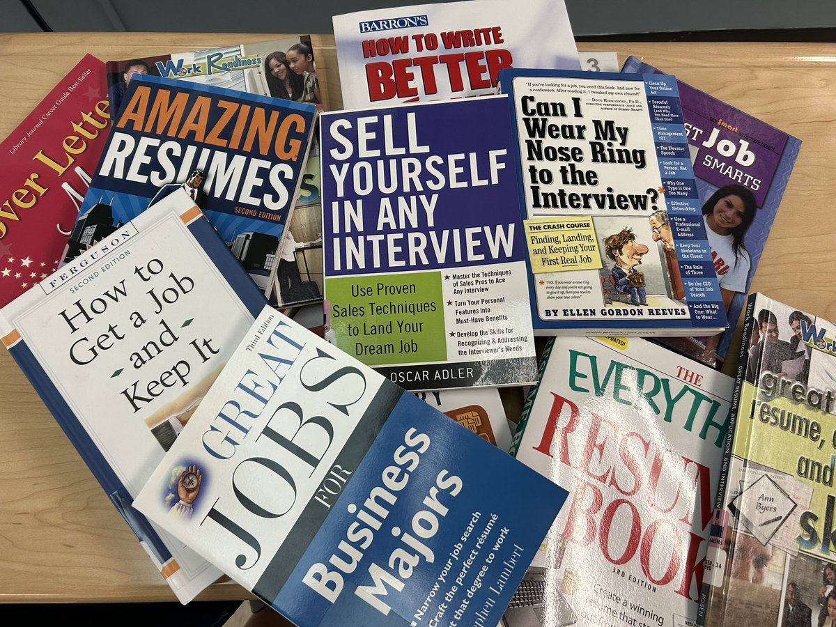 FrasierKim's tweet photo. Spartans mining for interviewing tips from an assortment of books. https://t.co/723Jq0w7cV